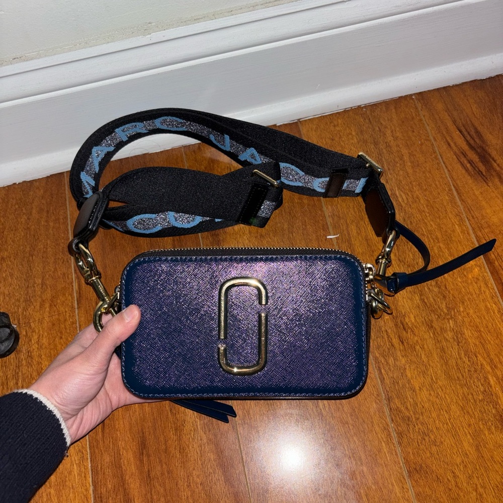 Marc Jacobs Crossbody with Gold Hardware